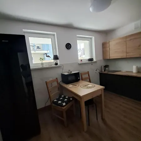 Toma 3* ミエンジズドロイェ